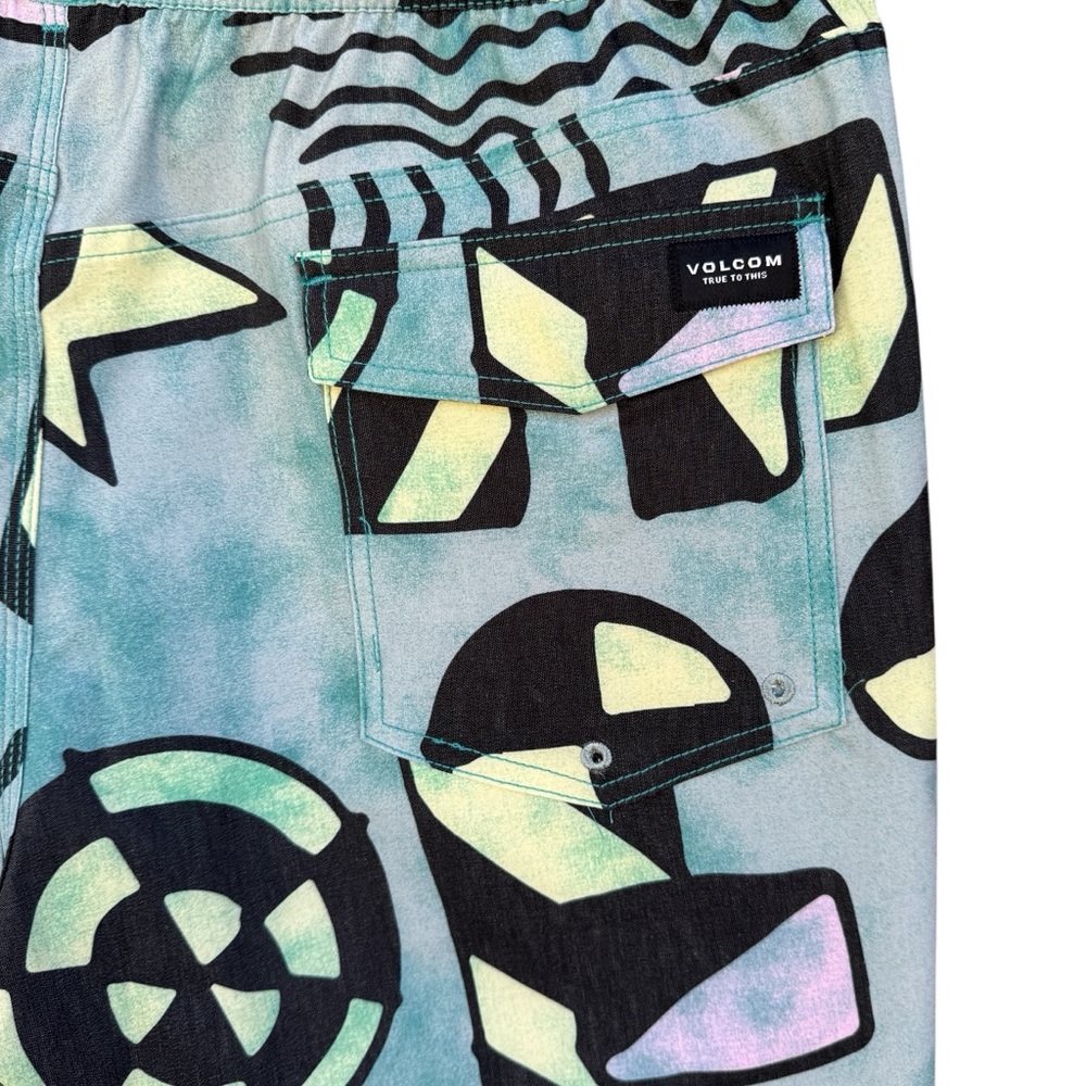 NWT Volcom Men's Swim Trunks Stoney's Teal Black Patterned Size XL Board Shorts - Picture 5 of 6